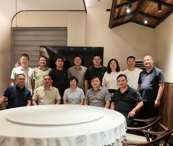 凝心聚力叙乡情，携手共进谋发展 —— 太阳成集团tyc122ccvip走访济南校友